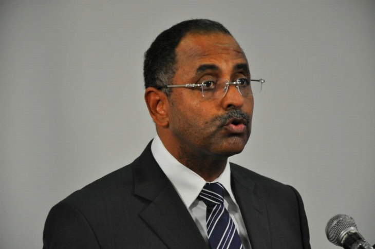 Adzopé : Inhumation de l`imam central / Les ministres Achi et Adjoumani aux côtés des musulmans